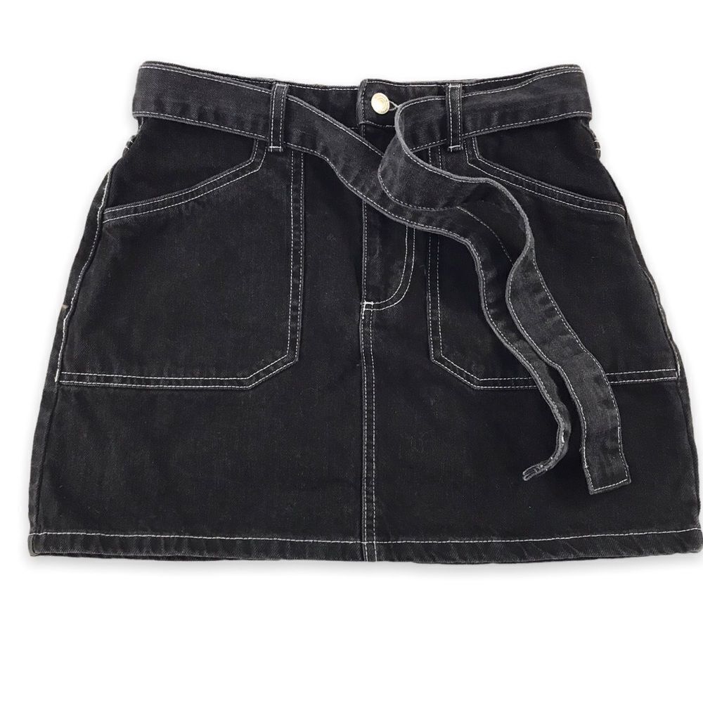 Forever 21 black denim mini skirt